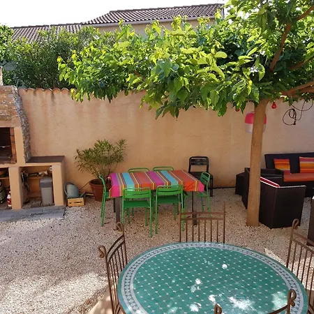 Maison Charmante à La Londe-les-maures, Jardin Clôturé Сasa de vacaciones *